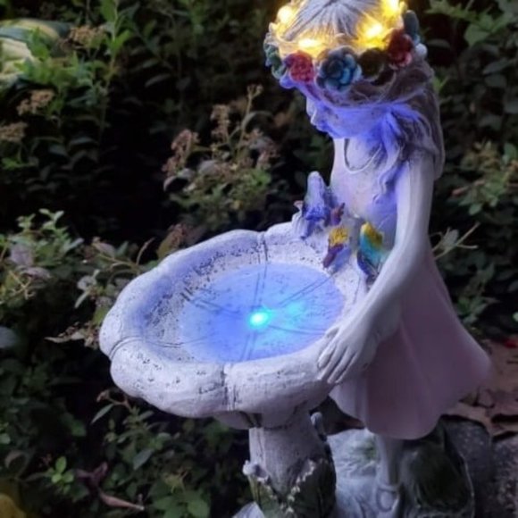 Fairy Garden Statue, Solar Garden Angel Figurine Outdoor Decoration Waterproof - Picture 1 of 6